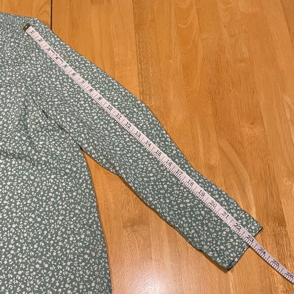 BeachLunchLounge Button Down Shirt Blouse Seafoam Green White Women Medium FLAW - Picture 12 of 13